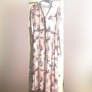 Zara Pink Floral V-Neck Limited Edition Dress Size Small